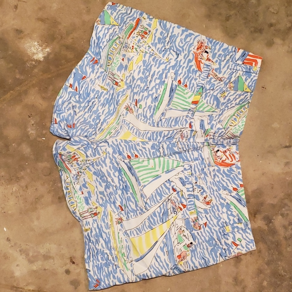 Lilly Pulitzer beach shorts size 4